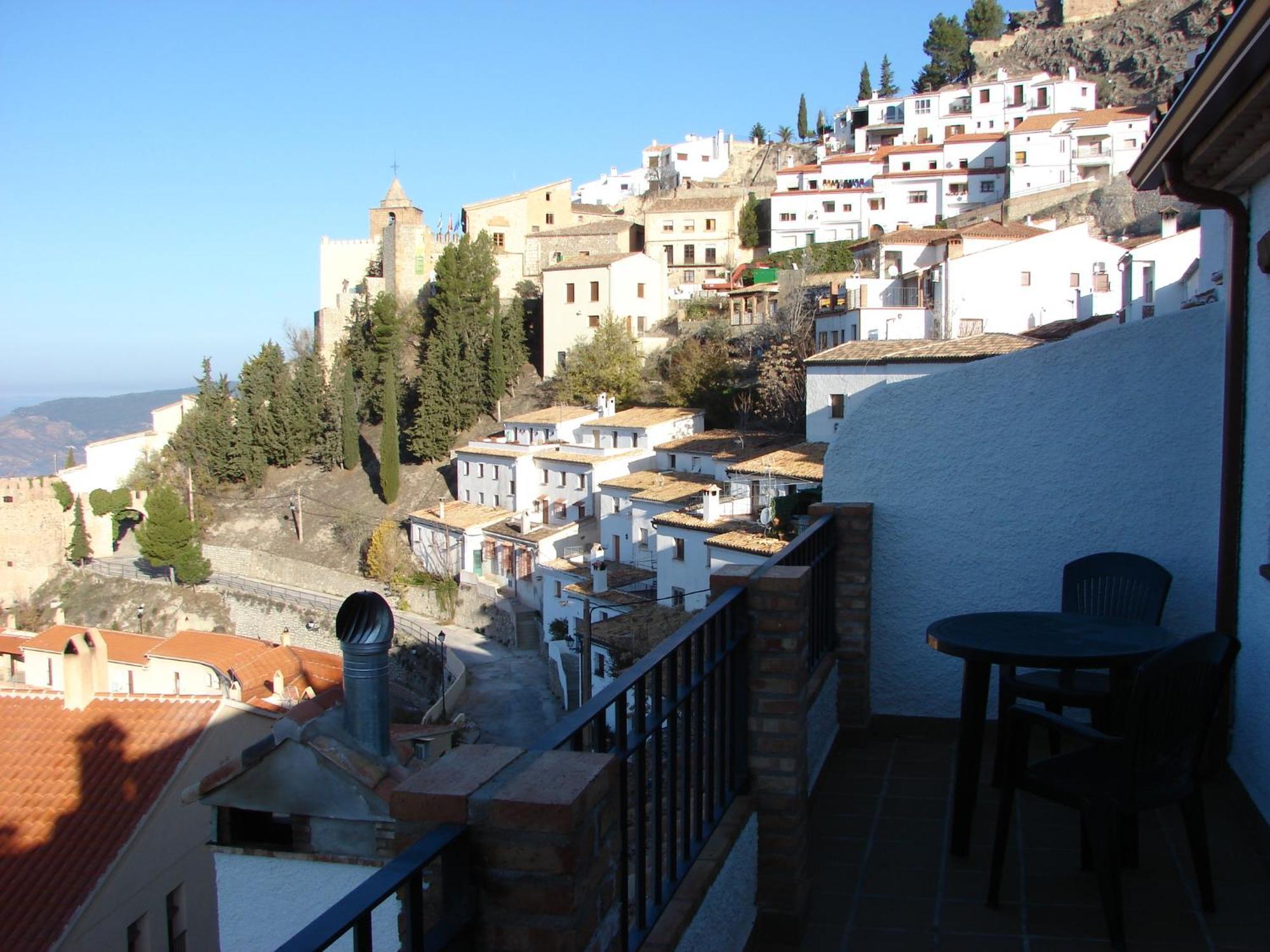 Apartamentos Sierra De Segura Segura de la Sierra Kültér fotó
