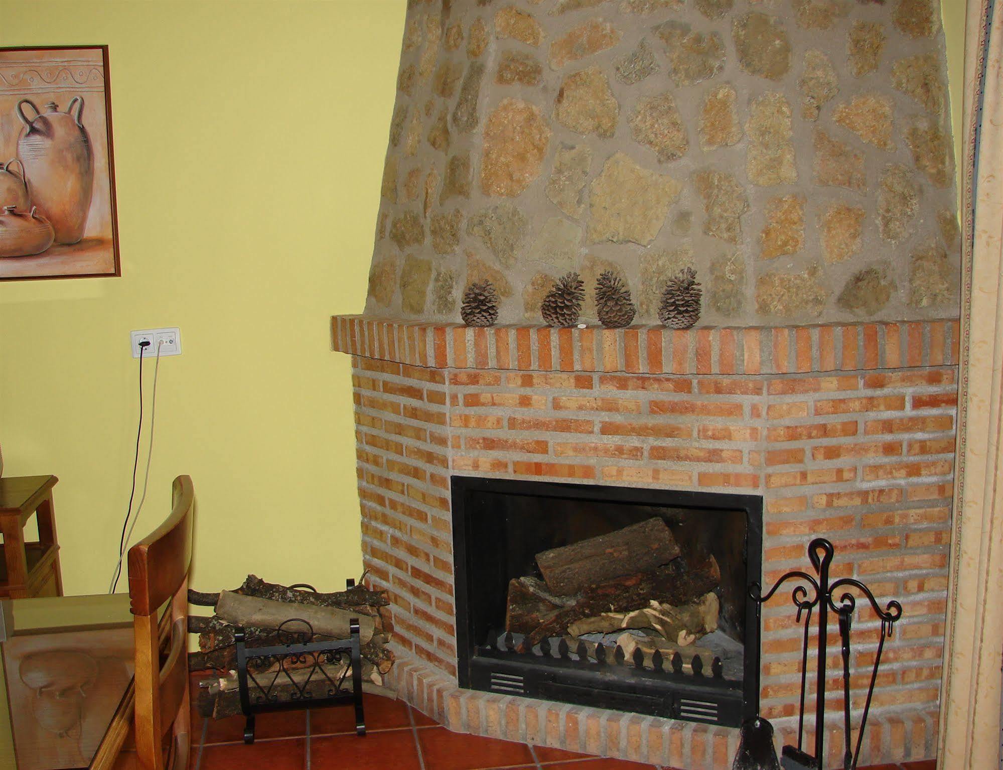 Apartamentos Sierra De Segura Segura de la Sierra Kültér fotó