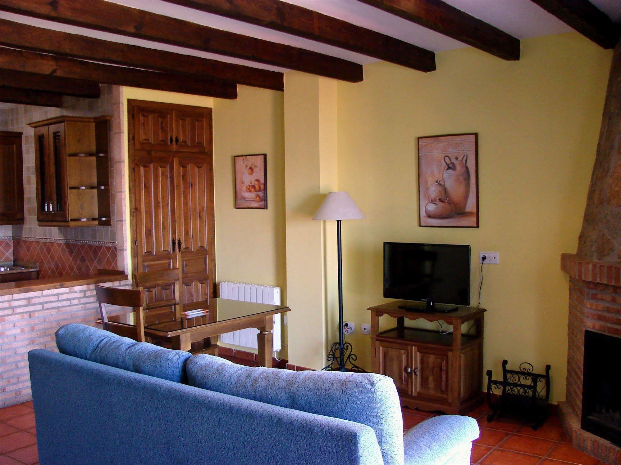 Apartamentos Sierra De Segura Segura de la Sierra Kültér fotó