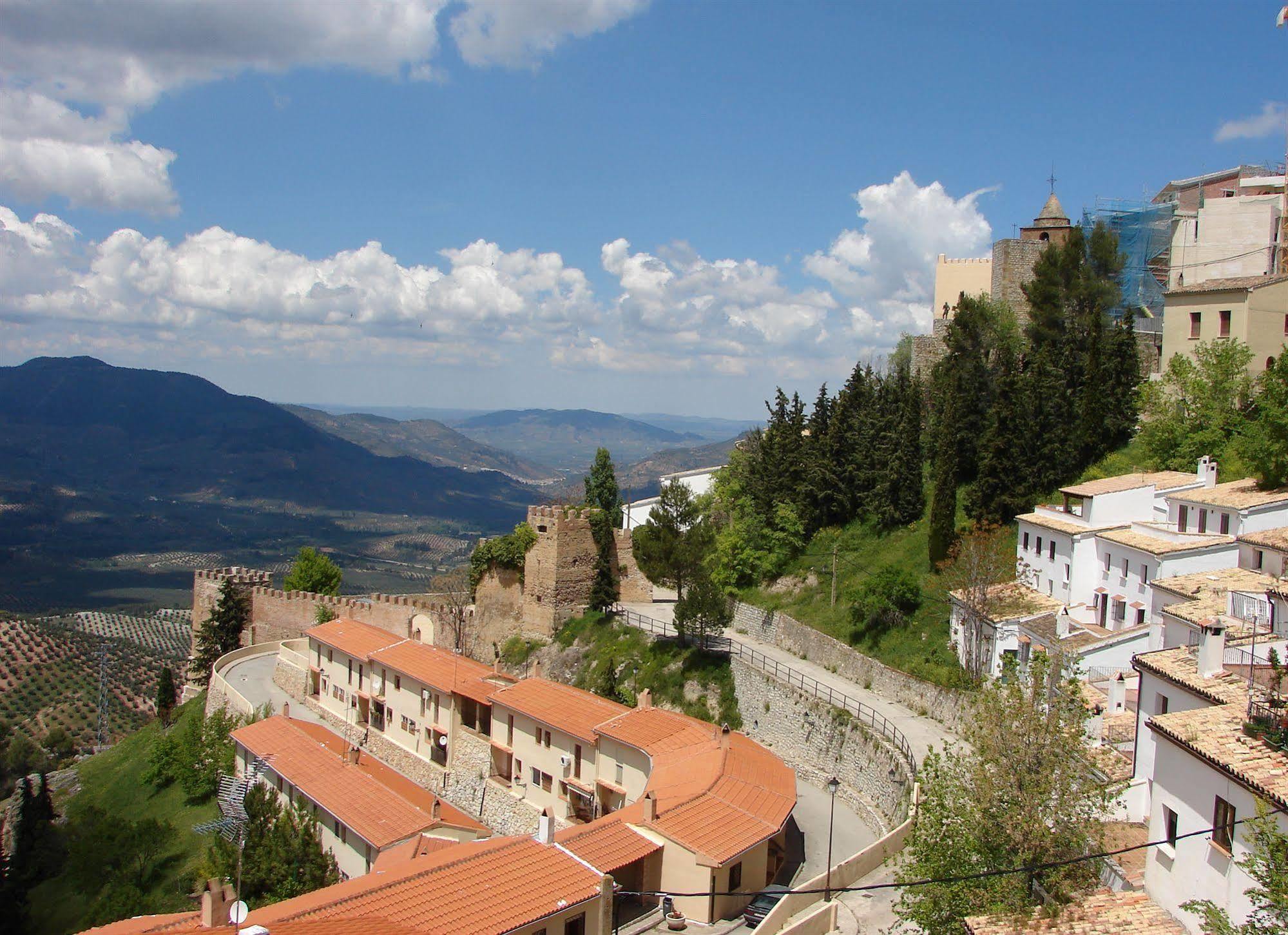 Apartamentos Sierra De Segura Segura de la Sierra Kültér fotó